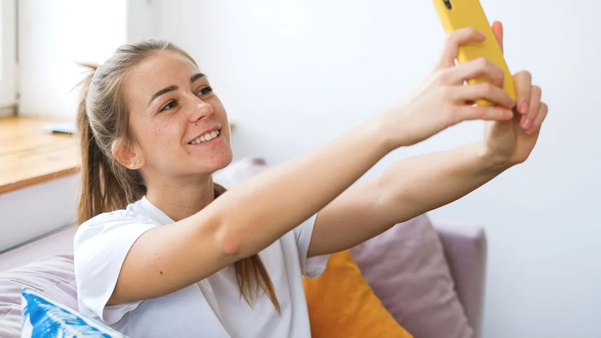 How to Get the Flash Effect on iPhone — Flash Effect